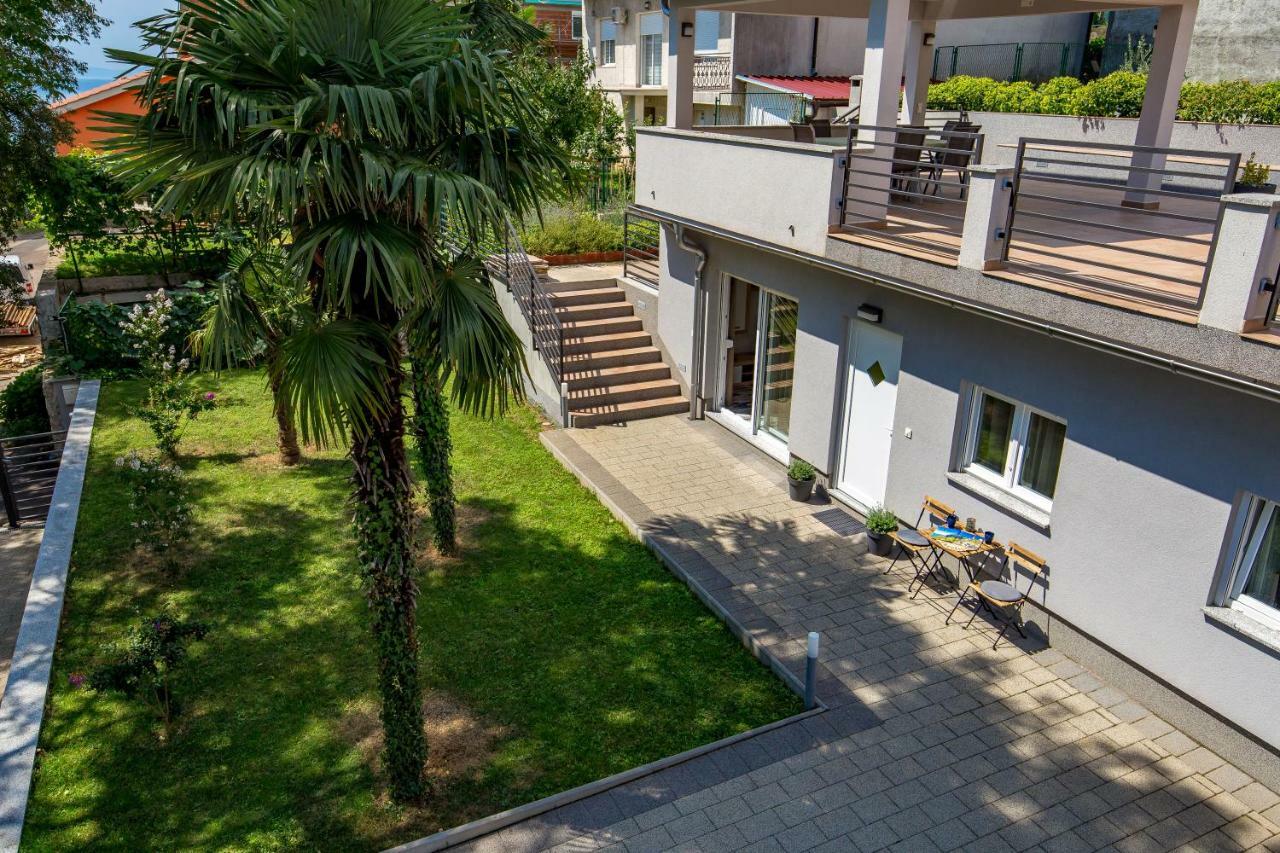 Apartment Piano Fiume Esterno foto
